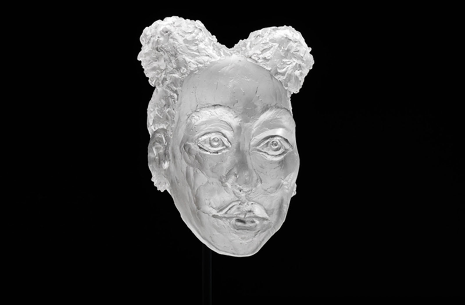 Ede Horton glass scuplture portrait