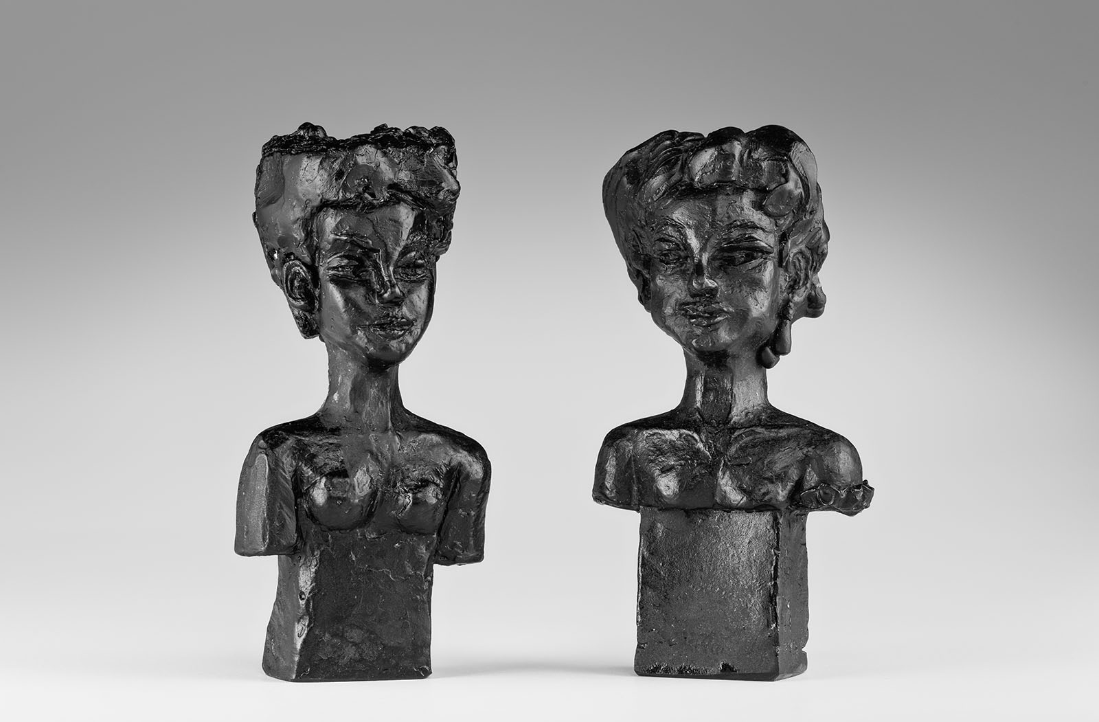 Ede Horton miniture glass scuplture portrait