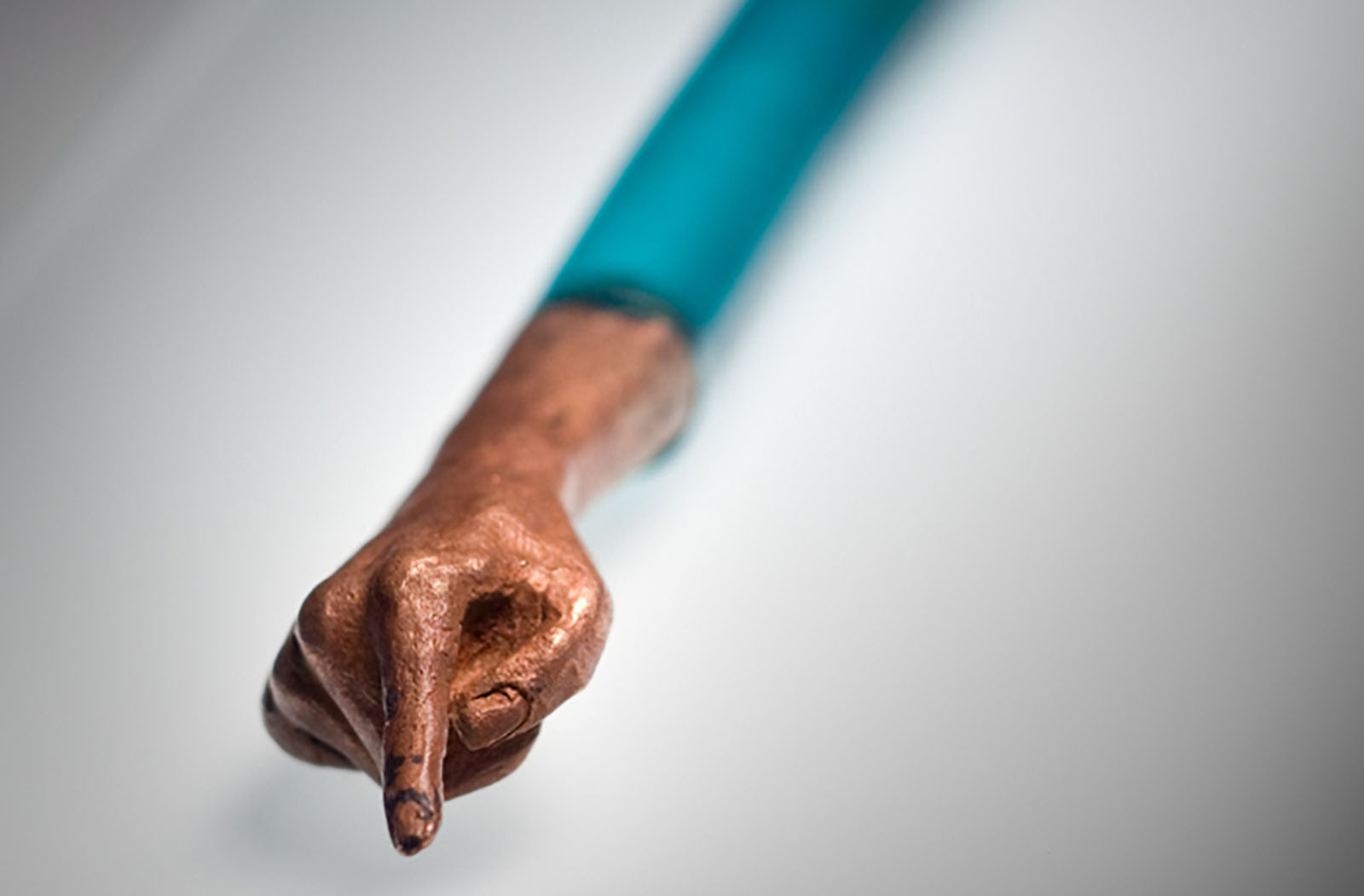 Ede Horton miniture glass scuplture portrait