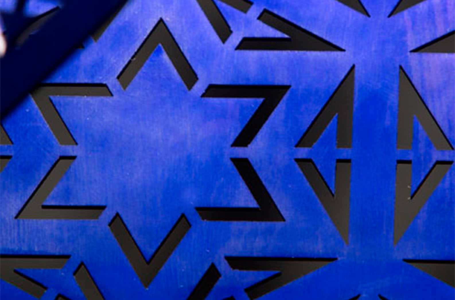 Ede Horton Glass Synagogue ceremonnal glass